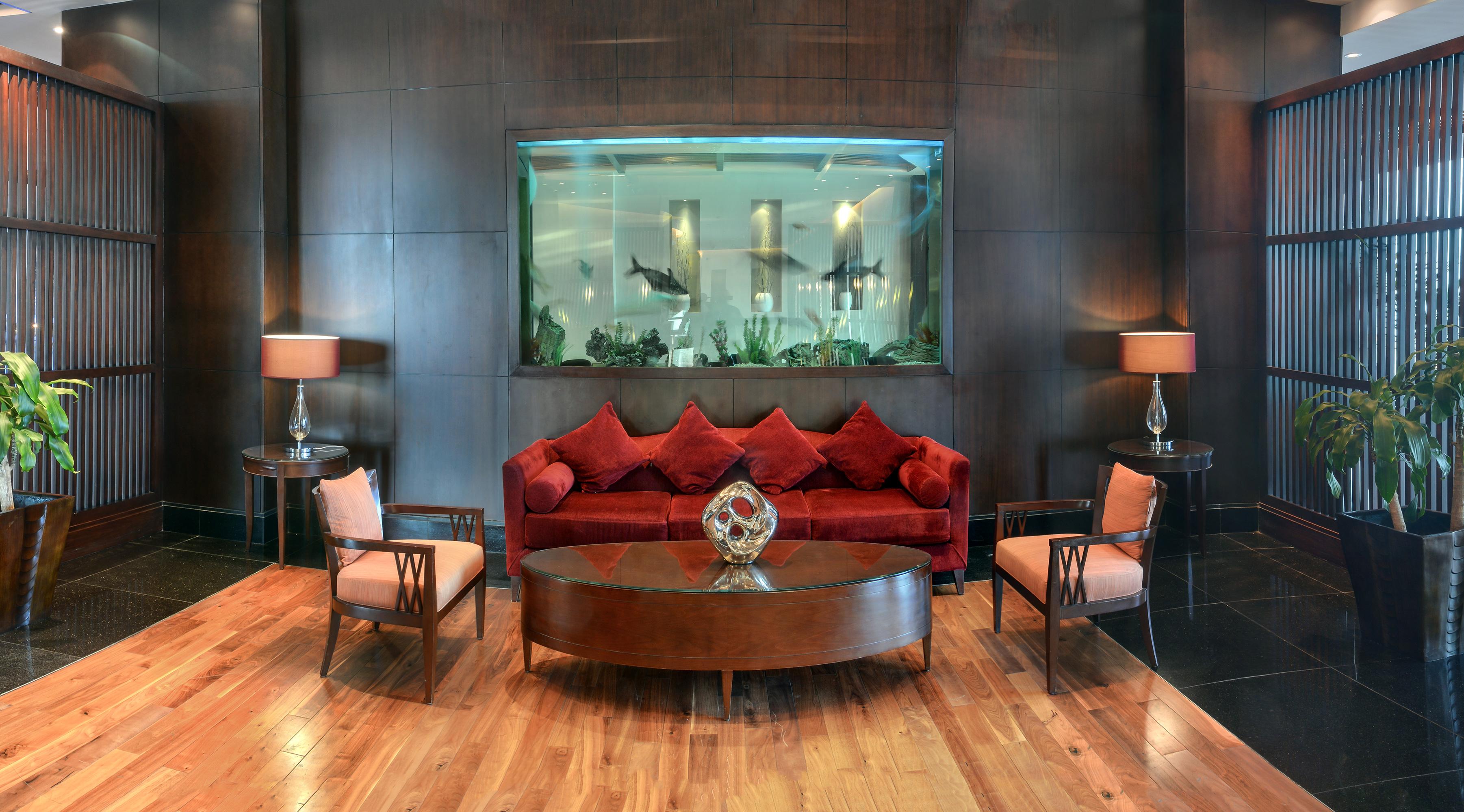 فندق سوفيتل الخبرالكورنيش المظهر الخارجي الصورة The lobby of the hotel